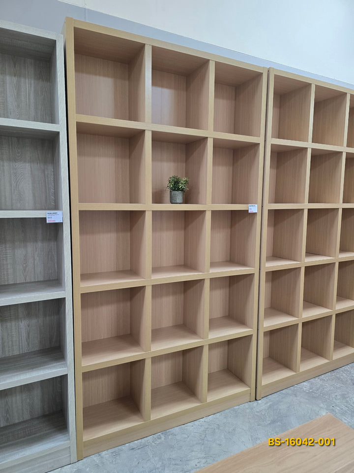 RIMBA 15-Compartment Bookshelf - original product photo