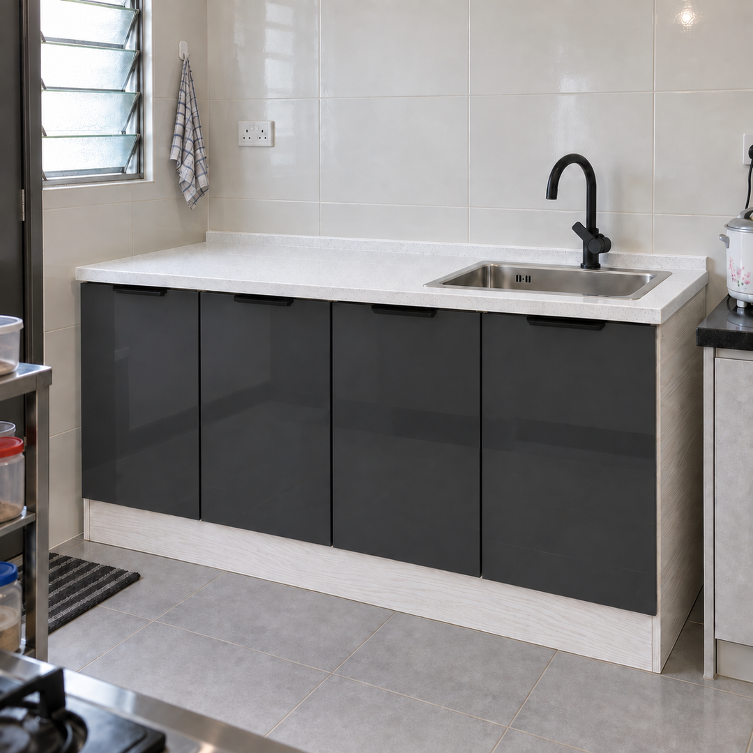Gloss Kitchen Sink Cabinet – 160 cm, right sink, lifestyle view