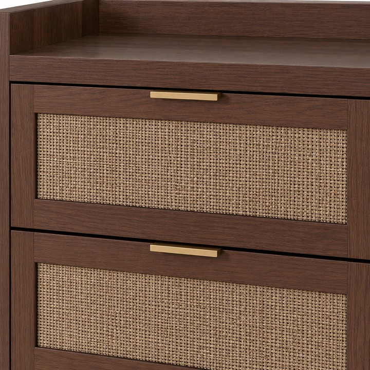Arden Espresso 4-Drawer Chest drawer detail