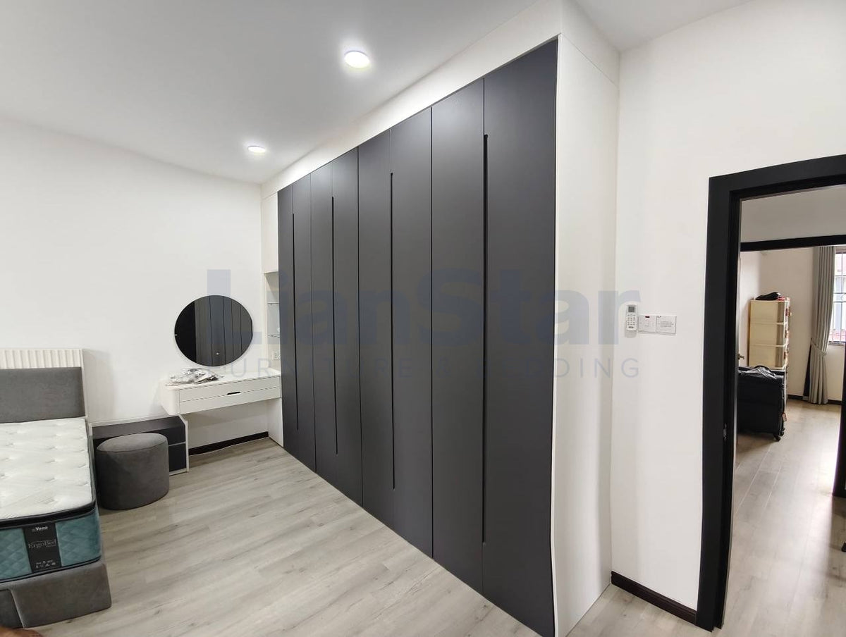 Custom Wardrobe & Dressing Table