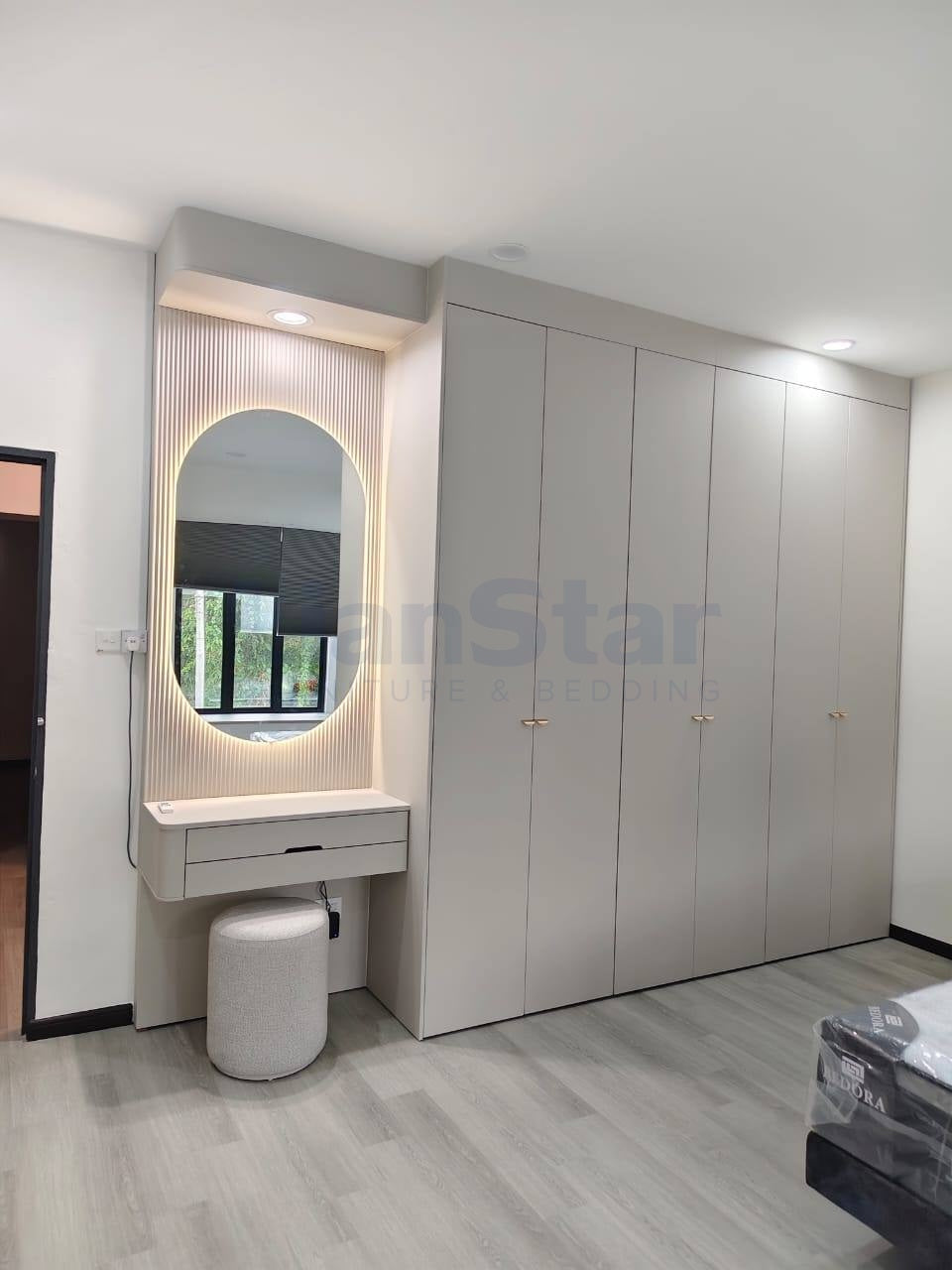 Custom Wardrobe & Dressing Table