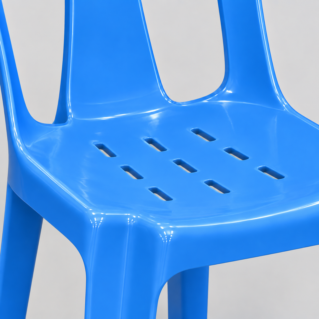 Robin Hood slotted seat and backrest openings