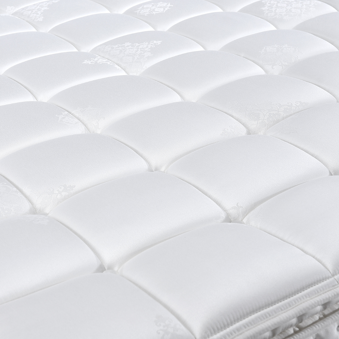 Close-up of Pearl Luxe’s tufted woven sleeping surface