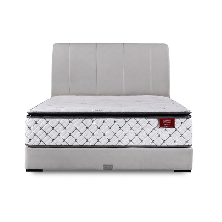 Slumberland TempSmart™ 5.0 Regina I mattress — official photo 3. Bed frame and accessories are for illustration.